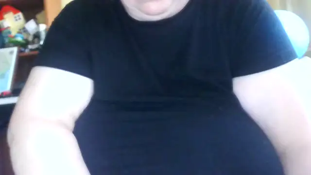 Nataliesbestjuggs online show from 07/08/26, 03:44