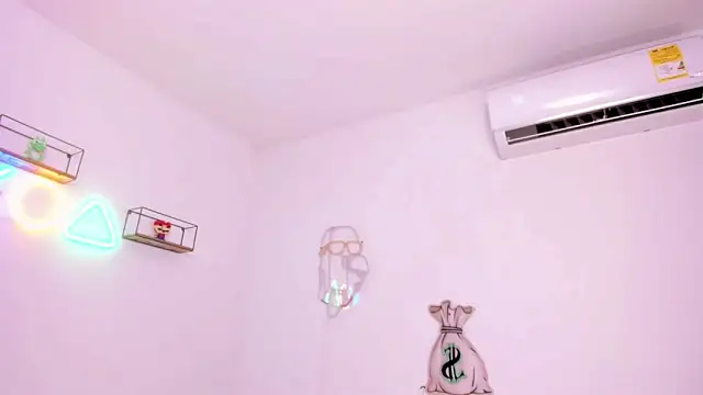 eileen tanihara online show from 02/16/26, 06:15