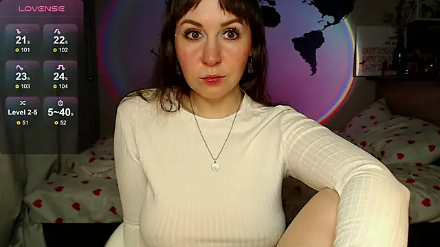 missgenevaonceagain  online show from 06/17/26, 08:32