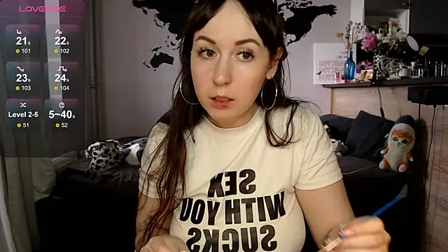missgenevaonceagain  online show from 06/27/26, 12:22