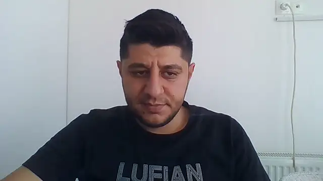 erkekkkadam online show from 01/28/25, 11:17