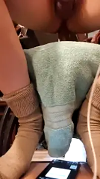 ft2022W online show from 02/08/25, 06:33