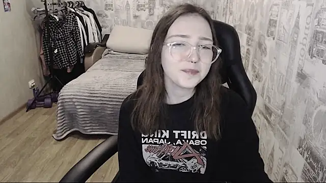 Snapshot of AmeliaKamishiro chatting on 12/07/24, 12:13 AmeliaKamishiro online show from 12/07/24, 12:13