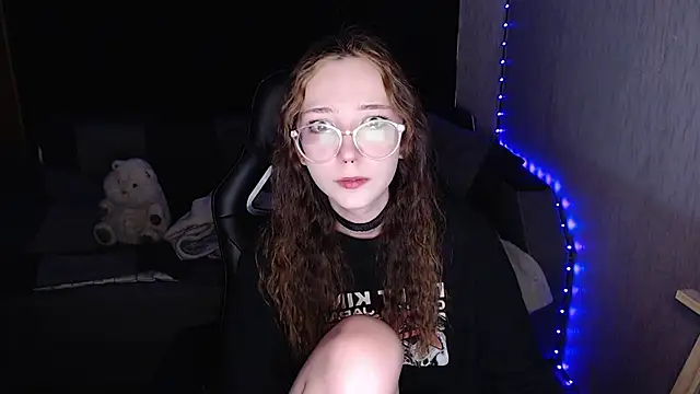 Snapshot of AmeliaKamishiro chatting on 10/09/25, 07:39 AmeliaKamishiro online show from 10/09/25, 07:39