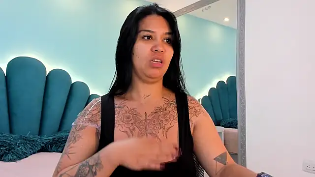 sharlott18 online show from 01/08/26, 12:29