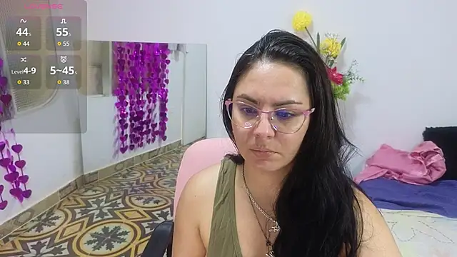 lovely trix online show from 09/16/25, 02:51