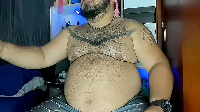 Latino bigcock online show from 03/13/25, 11:59