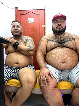 Latino bigcock online show from 09/27/25, 01:43