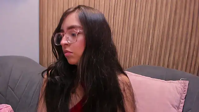 Eva Macalliter online show from 01/25/25, 03:19