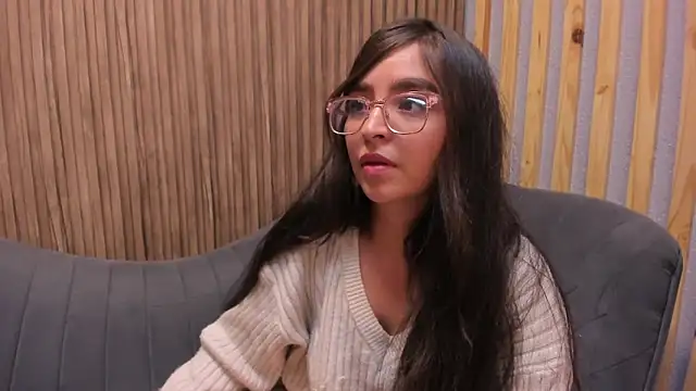 Eva Macalliter online show from 02/07/25, 08:55