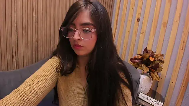 Eva Macalliter online show from 02/13/25, 02:45