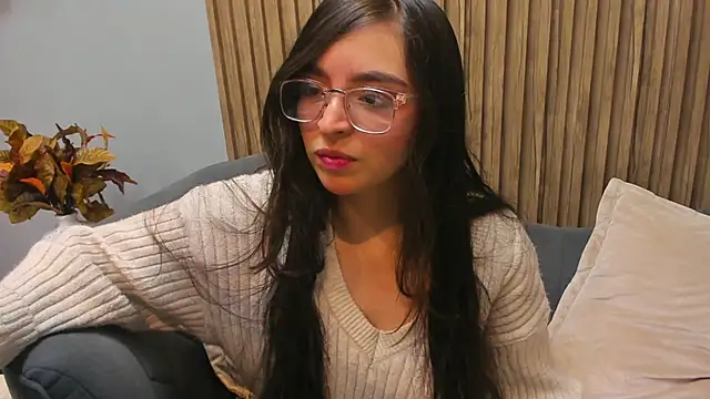 Eva Macalliter online show from 03/21/25, 04:06