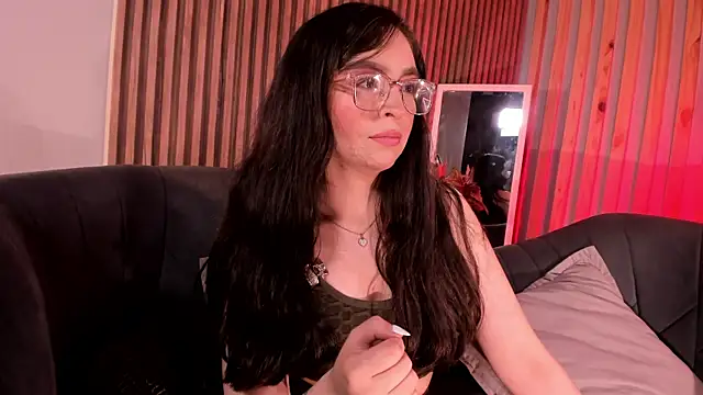 Snapshot of Eva_Macalliter chatting on 04/01/26, 03:18 Eva Macalliter online show from 04/01/26, 03:18