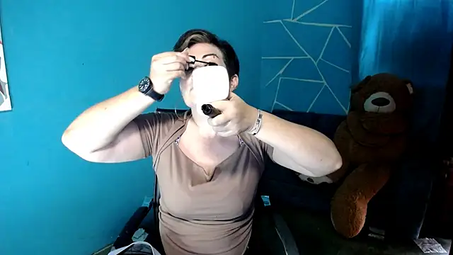 Snapshot of Sunny_rayz_ chatting on 07/22/26, 03:15 Sunny rayz online show from 07/22/26, 03:15