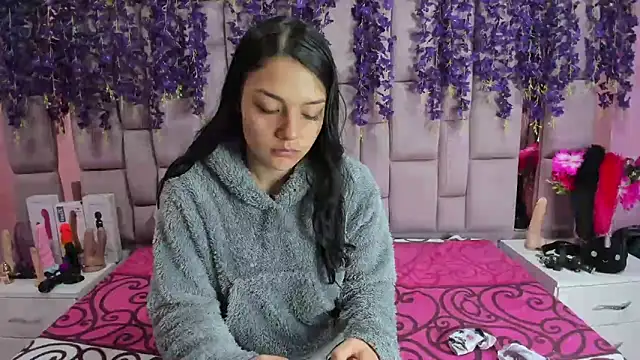 Bich Anal  online show from 01/20/25, 11:56