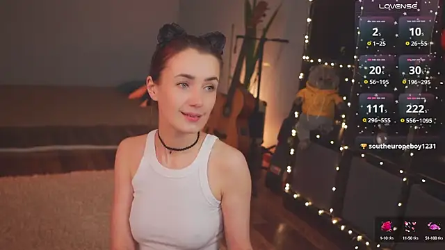 Snapshot of bananya_kitty chatting on 02/06/25, 04:58 bananya kitty online show from 02/06/25, 04:58