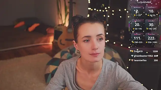 Snapshot of bananya_kitty chatting on 03/12/25, 12:20 bananya kitty online show from 03/12/25, 12:20