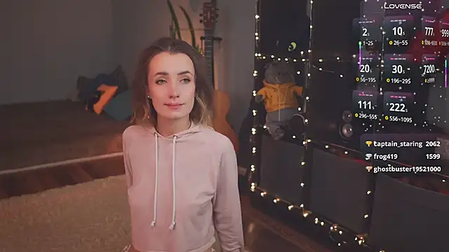 Snapshot of bananya_kitty chatting on 03/13/25, 02:05 bananya kitty online show from 03/13/25, 02:05