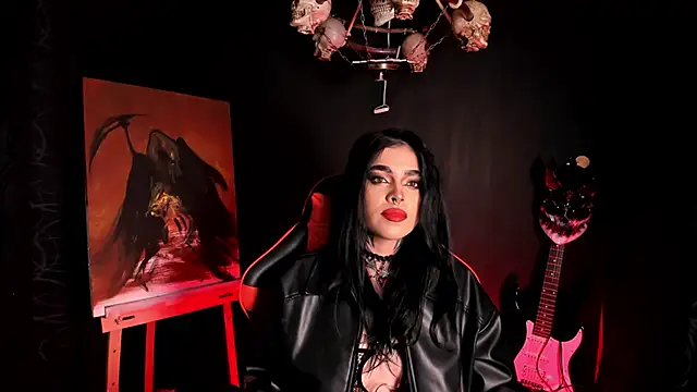 Snapshot of Rubyy-Rose1 chatting on 02/01/25, 12:51 Rubyy-Rose1 online show from 02/01/25, 12:51