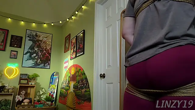 Snapshot of Linzy_19 chatting on 01/30/25, 11:45 Linzy 19 online show from 01/30/25, 11:45