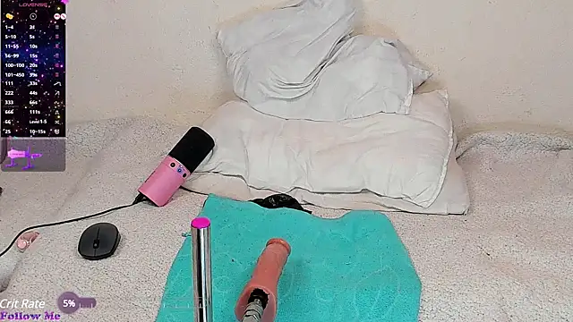 lunacandyy13 online show from 12/03/24, 02:58