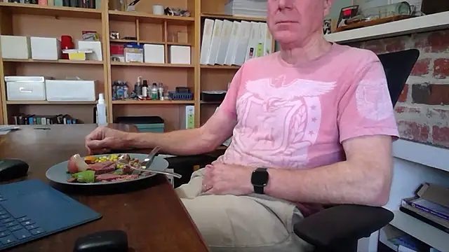 jiggy77777 online show from 10/15/25, 02:01