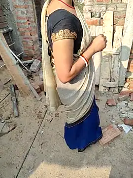 COUPLLE VILLAGE online show from 02/21/26, 03:29