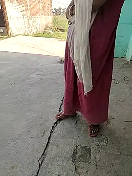 Snapshot of COUPLLE_VILLAGE chatting on 04/11/26, 02:49 COUPLLE VILLAGE online show from 04/11/26, 02:49