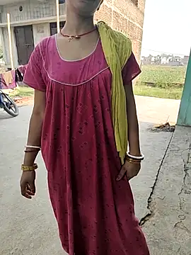 Snapshot of COUPLLE_VILLAGE chatting on 04/18/26, 02:59 COUPLLE VILLAGE online show from 04/18/26, 02:59