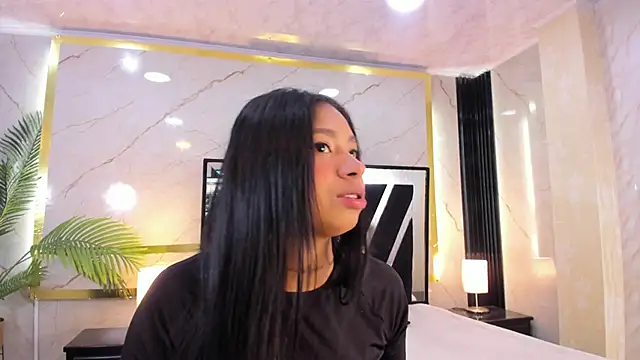 Lia-Anahiz online show from 01/30/25, 02:49