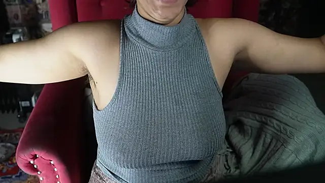 Snapshot of -AyeshaSinghania- chatting on 01/22/25, 05:17 -AyeshaSinghania- online show from 01/22/25, 05:17