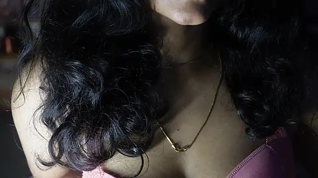 Snapshot of -AyeshaSinghania- chatting on 09/16/25, 05:03 -AyeshaSinghania- online show from 09/16/25, 05:03