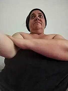 BustyBabyOfficial online show from 10/09/25, 02:04