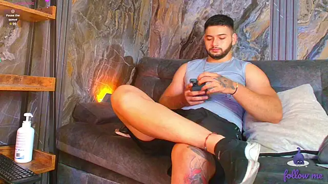 Andrew Brown online show from 02/12/25, 02:21