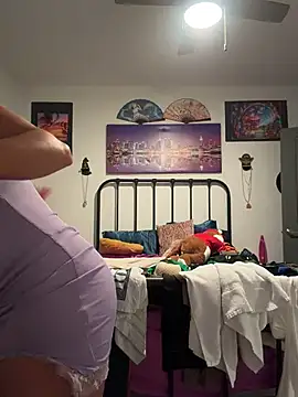 Snapshot of Bigbuttbrooklynn chatting on 02/02/26, 02:16 Bigbuttbrooklynn online show from 02/02/26, 02:16