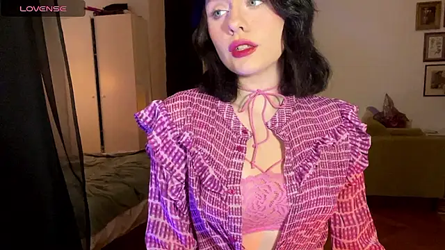 sunshine lina online show from 12/07/24, 07:54