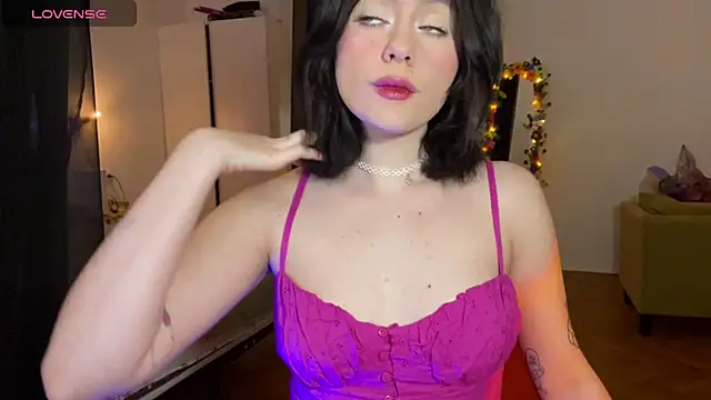 sunshine lina online show from 12/14/24, 10:02