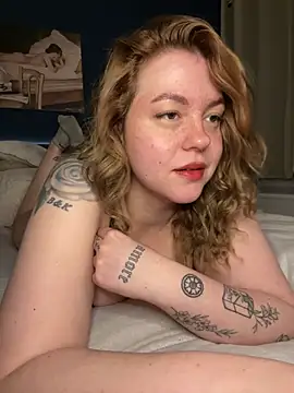 Snapshot of VictoriaLaFleur chatting on 12/25/24, 09:33 VictoriaLaFleur online show from 12/25/24, 09:33