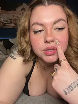 Snapshot of VictoriaLaFleur chatting on 01/30/25, 08:42 VictoriaLaFleur online show from 01/30/25, 08:42