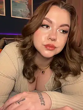 Snapshot of VictoriaLaFleur chatting on 11/19/25, 03:56 VictoriaLaFleur online show from 11/19/25, 03:56