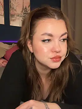 Snapshot of VictoriaLaFleur chatting on 12/14/25, 09:19 VictoriaLaFleur online show from 12/14/25, 09:19