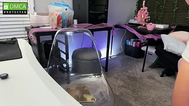 Cosmic Rose online show from 03/26/26, 01:33