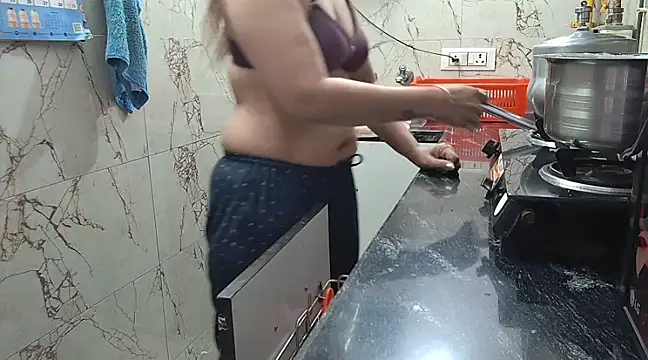 bhabhisexxy 880 online show from 03/11/25, 03:16