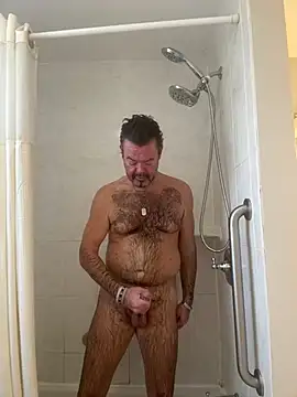 Snapshot of NYCLeatherBoi chatting on 12/08/24, 03:56 NYCLeatherBoi online show from 12/08/24, 03:56