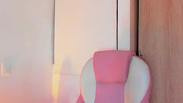 AnastaciaBlake online show from 12/22/24, 07:44