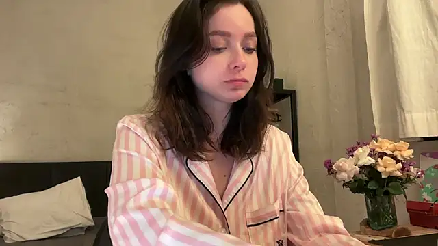  liatris  online show from 03/08/25, 02:40