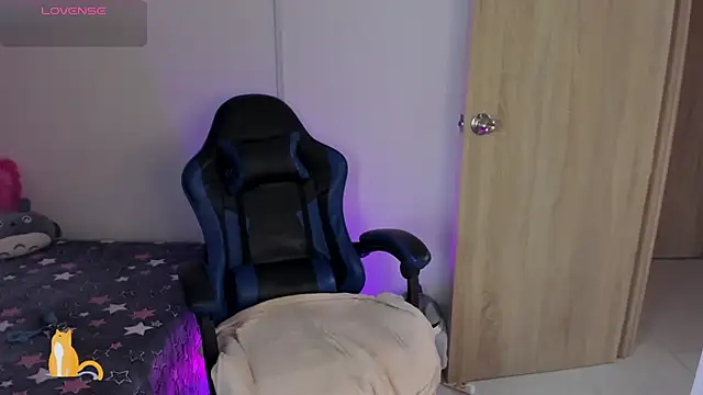 Snapshot of roseliam25 chatting on 10/30/25, 08:09 roseliam25 online show from 10/30/25, 08:09