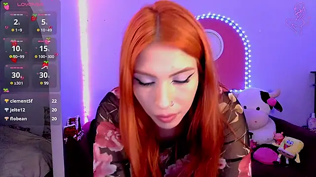 Snapshot of ValentinaMiller_ chatting on 01/12/25, 10:01 ValentinaMiller  online show from 01/12/25, 10:01