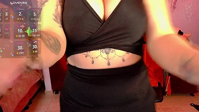 Snapshot of ValentinaMiller_ chatting on 03/21/25, 07:46 ValentinaMiller  online show from 03/21/25, 07:46