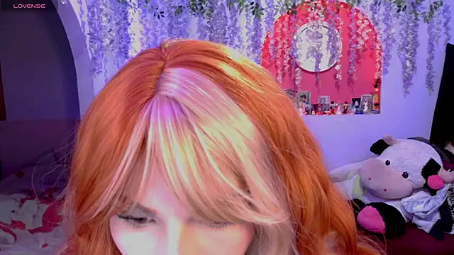 Snapshot of ValentinaMiller_ chatting on 03/30/26, 07:48 ValentinaMiller online show from 03/30/26, 07:48